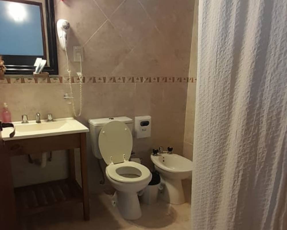 Baño de la habitación de El Rancho Iberá